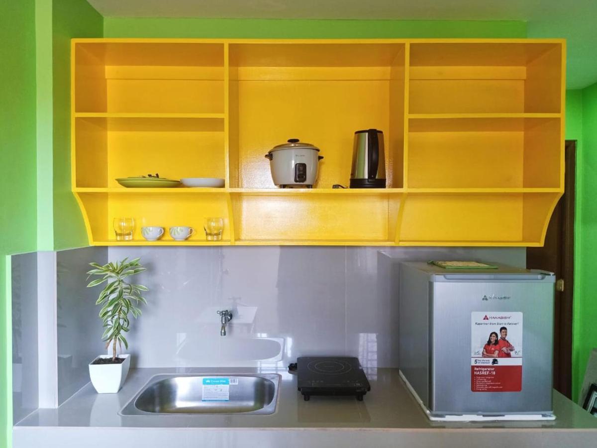 Blue Nest Apartment Манила Экстерьер фото